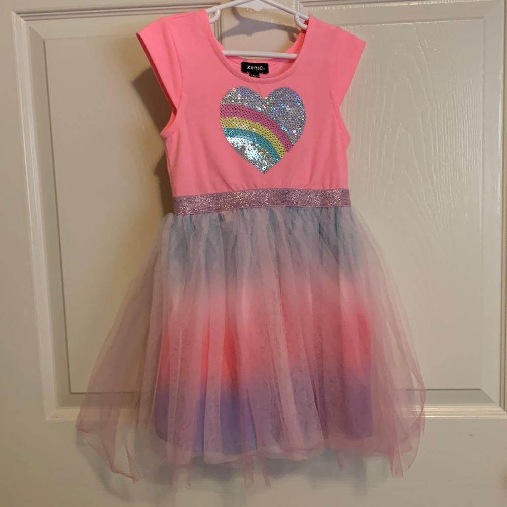 NWT. Size 5. Cute colorful dress